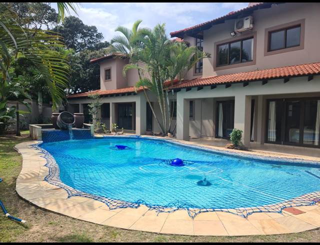 5 BEDROOM FREEHOLD FOR SALE IN LA LUCIA